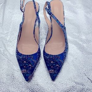 Adorable Multicolor Pumps New Never Worn Size 8